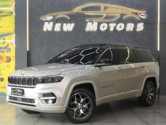 JEEP COMMANDER 2.0 TD380 TURBO DIESEL OVERLAND AT9 JEEP COMMANDER 2.0 TD380 TURBO DIESEL OVERLAND AT9